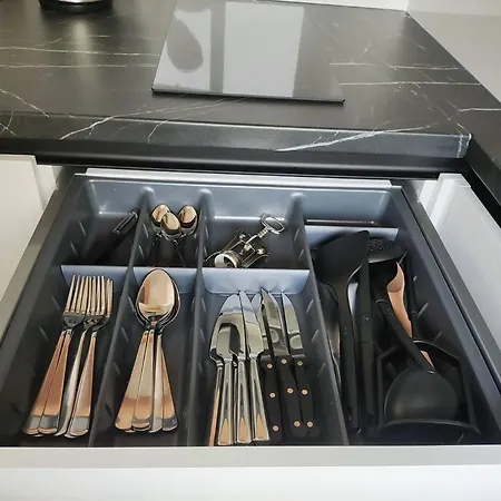 Apartman Calme Et Climatise Au Coeur De *