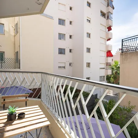 Apartment Calme Et Climatise Au Coeur De *